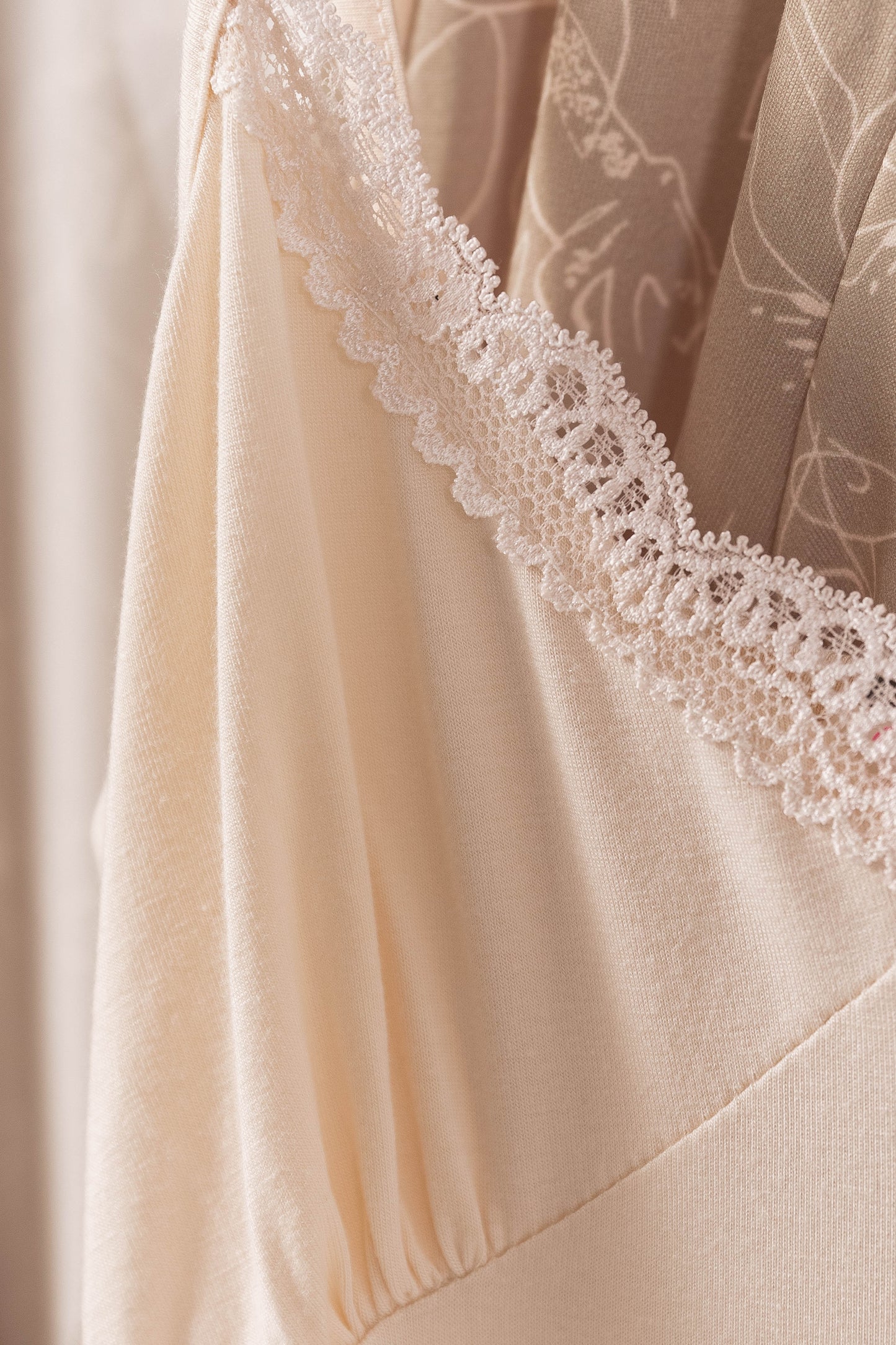 NIGHT SHIRT & ROBE 8067