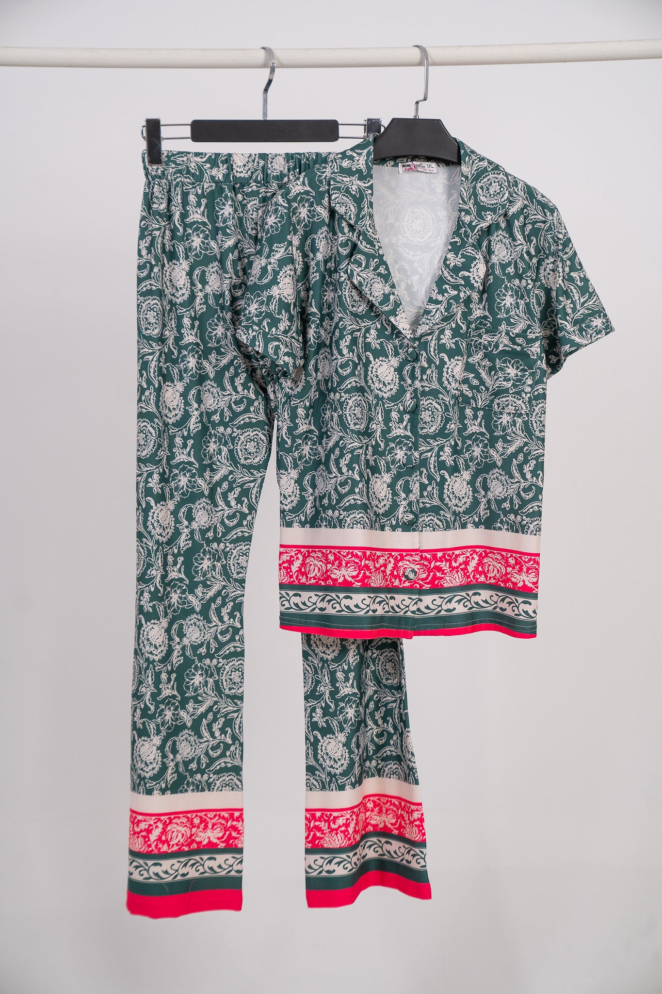 Pajama Flower 7572