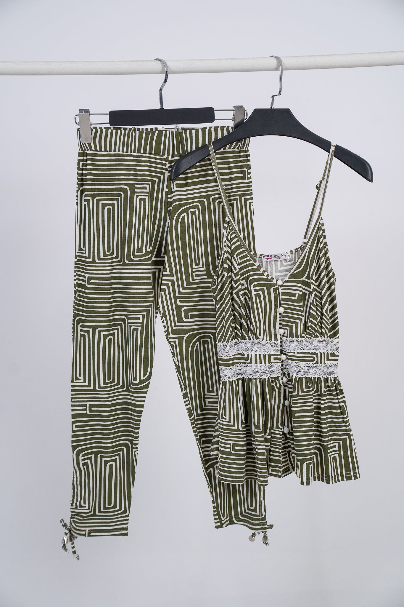 Pajama Stripped Cut 8108