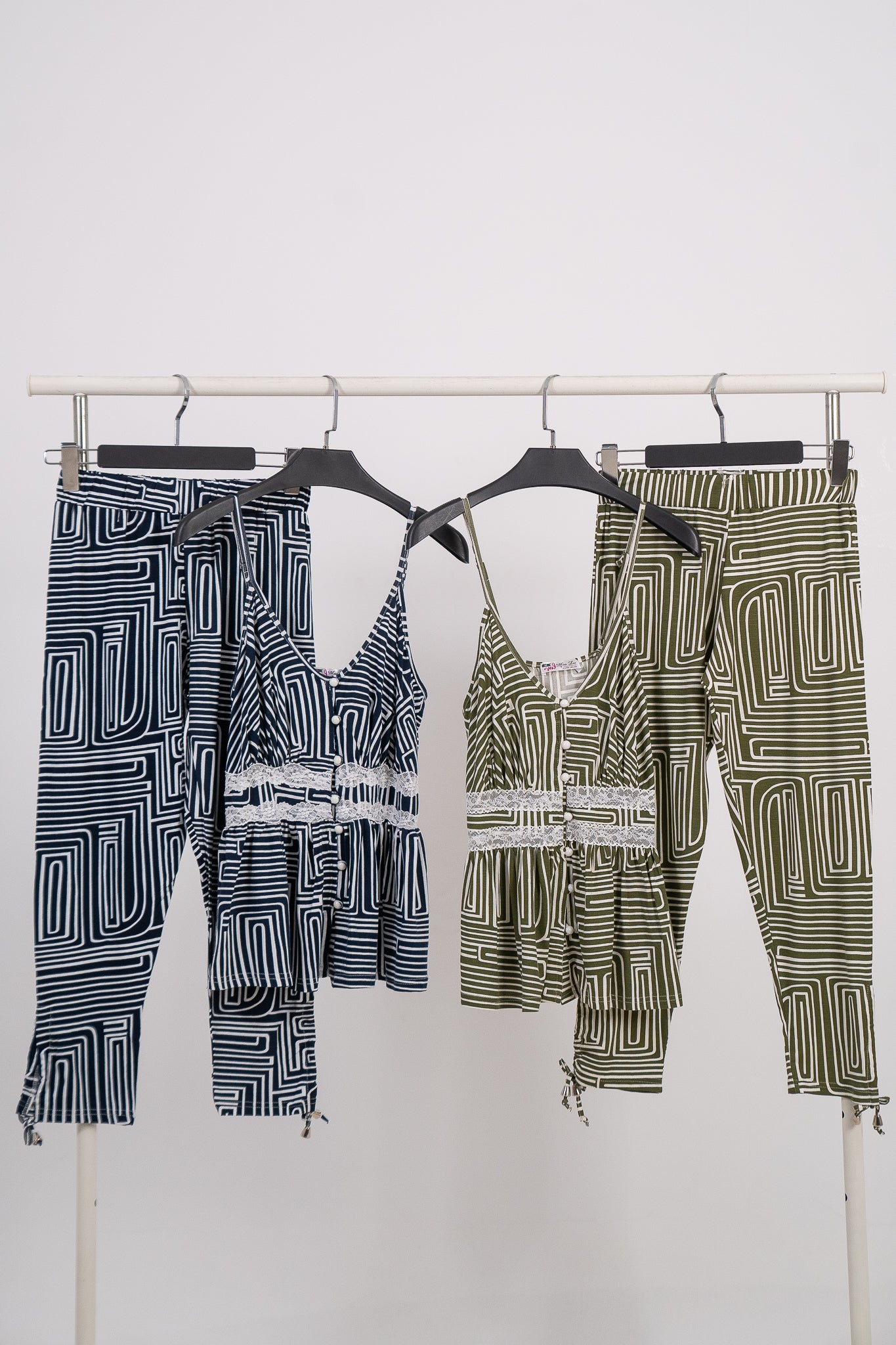 Pajama Stripped Cut 8108