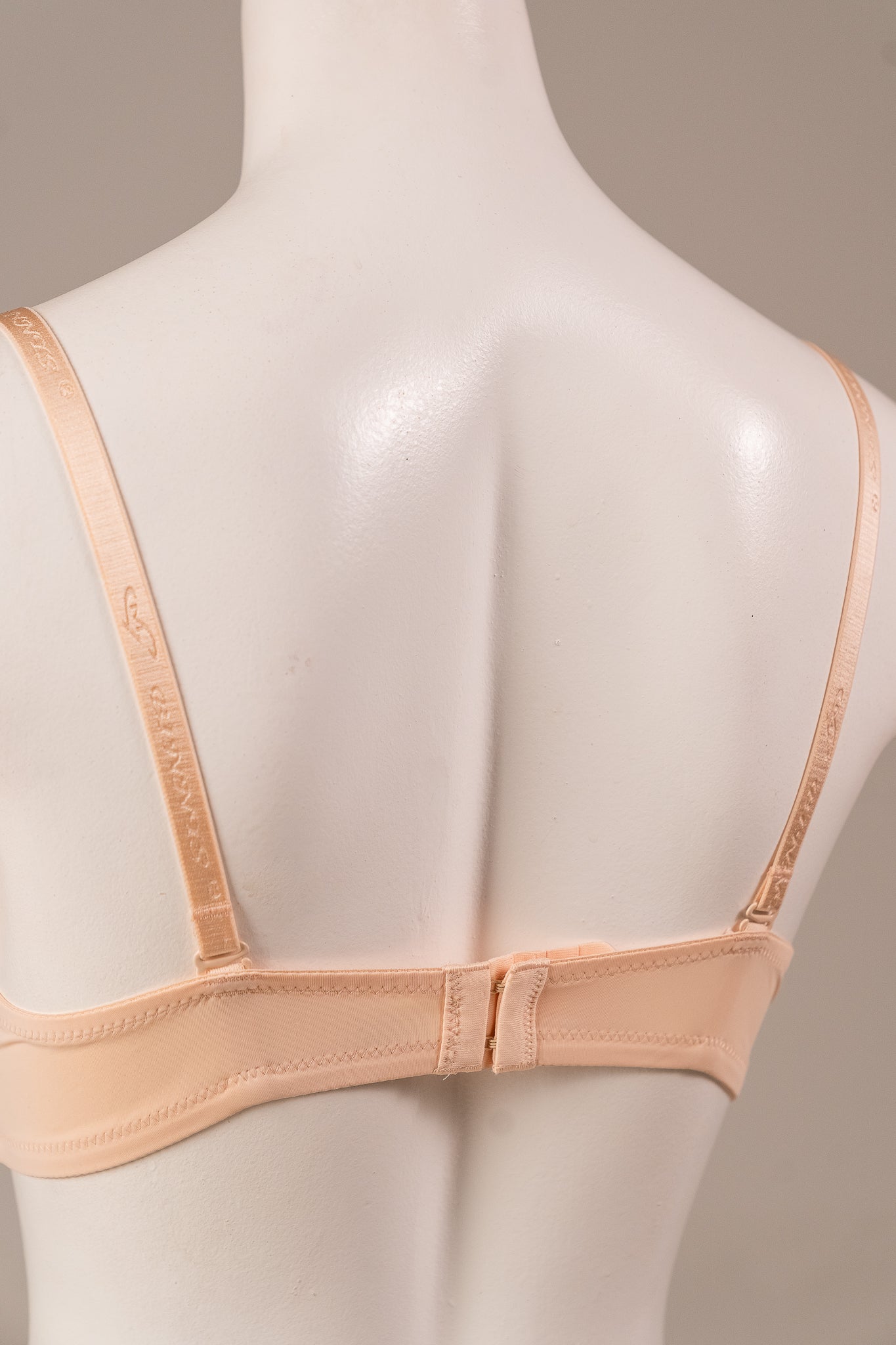 Bra Bush Up 009
