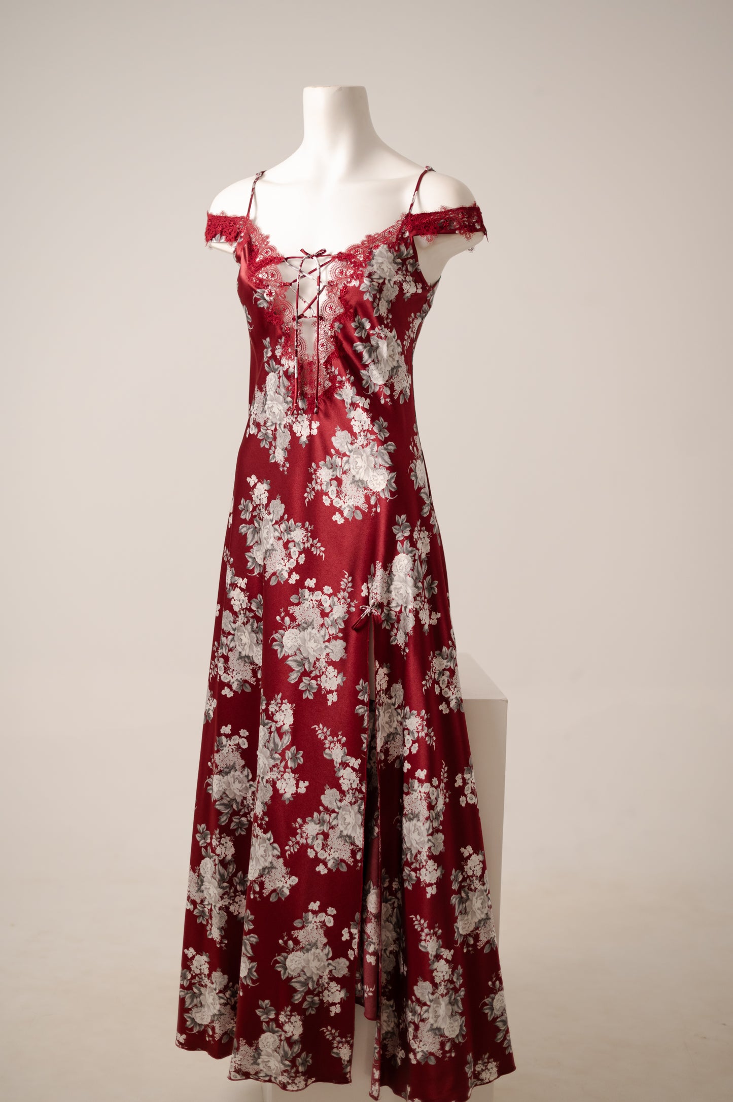 Long Lace Satin Dress 7877