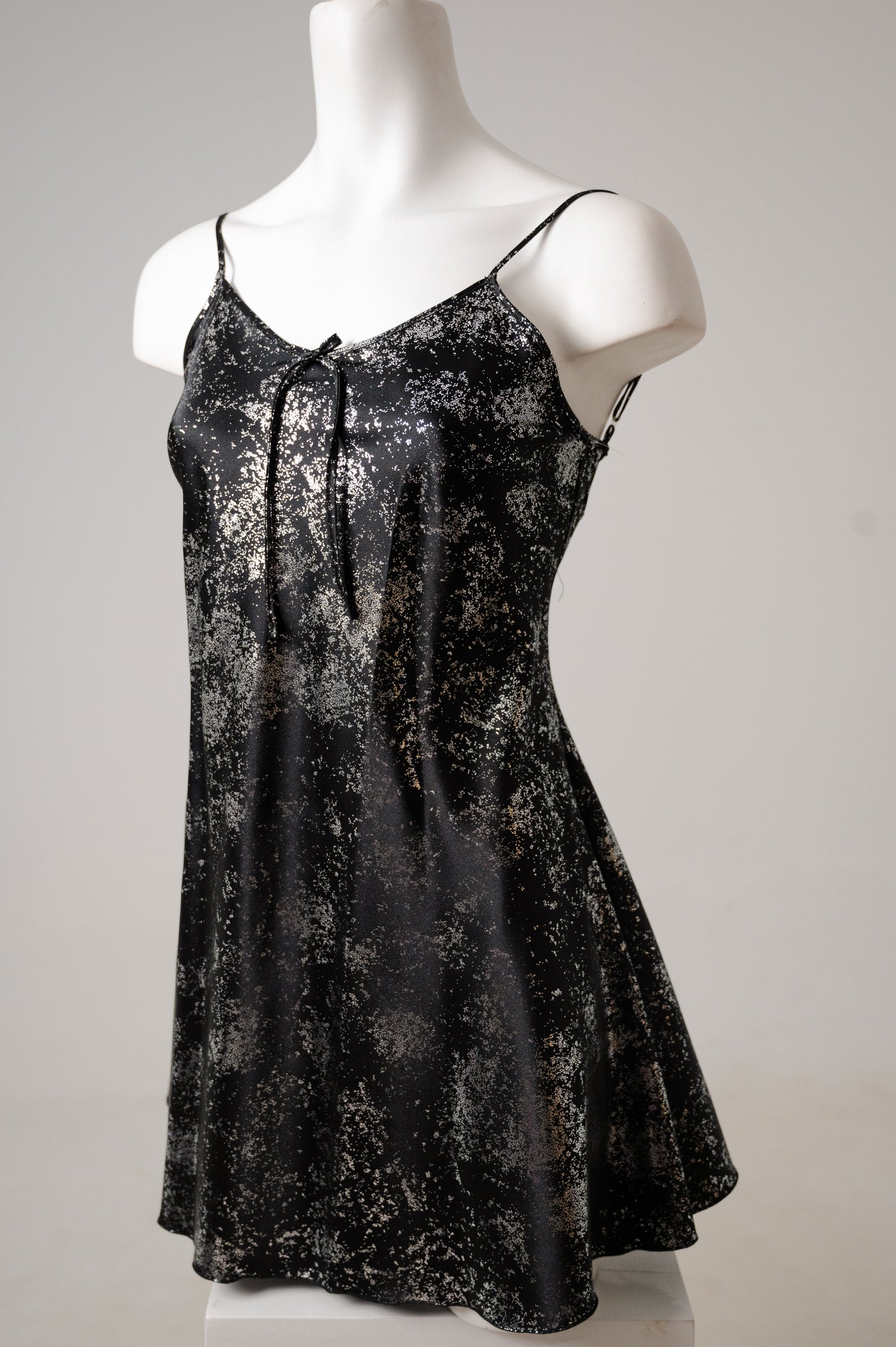 Glowy Dress 4501