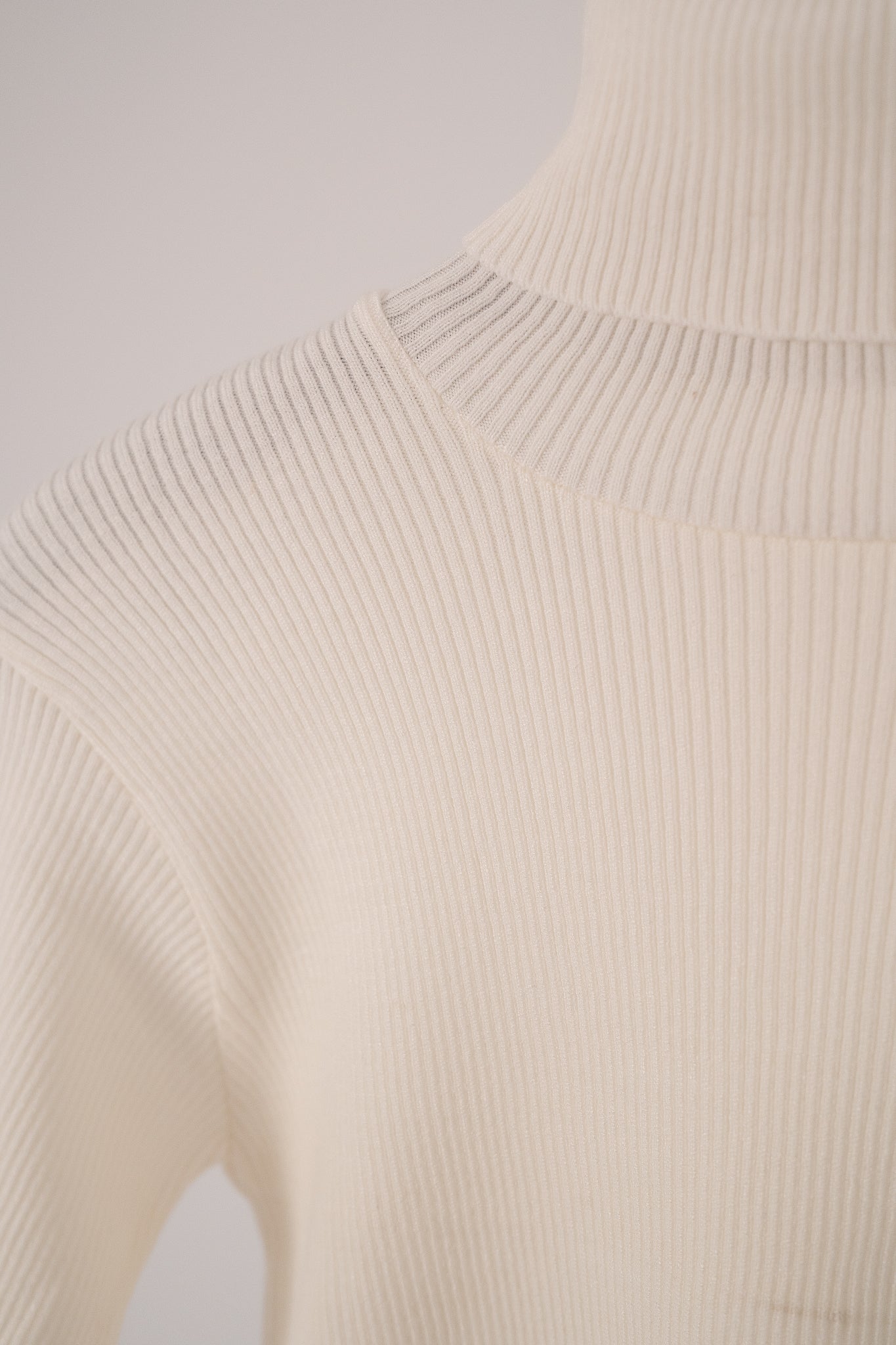 Basic Tricot Turtle-Neck 103
