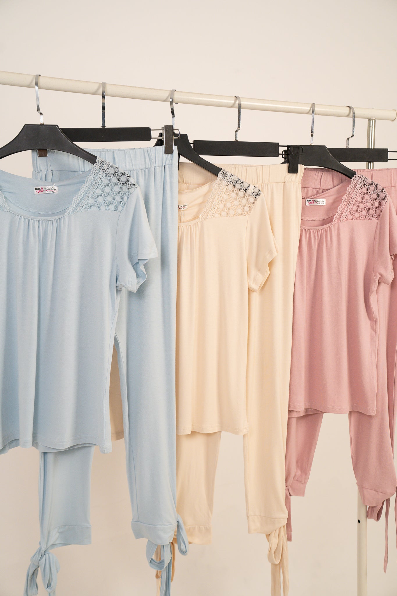 PAJAMA & PANTS 7844