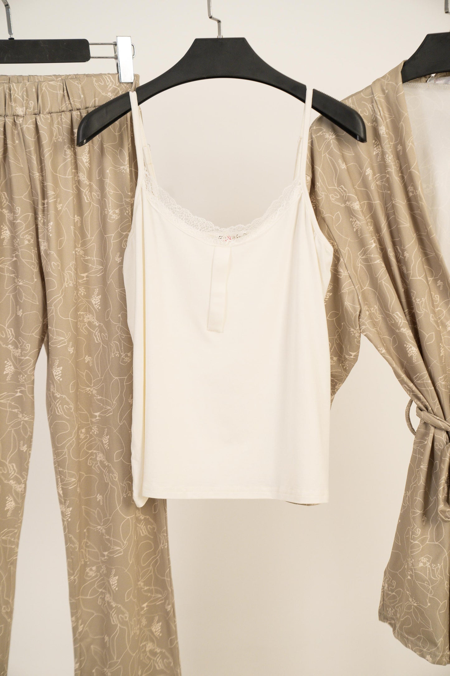 PAJAMA SHIRT & ROBE 8165