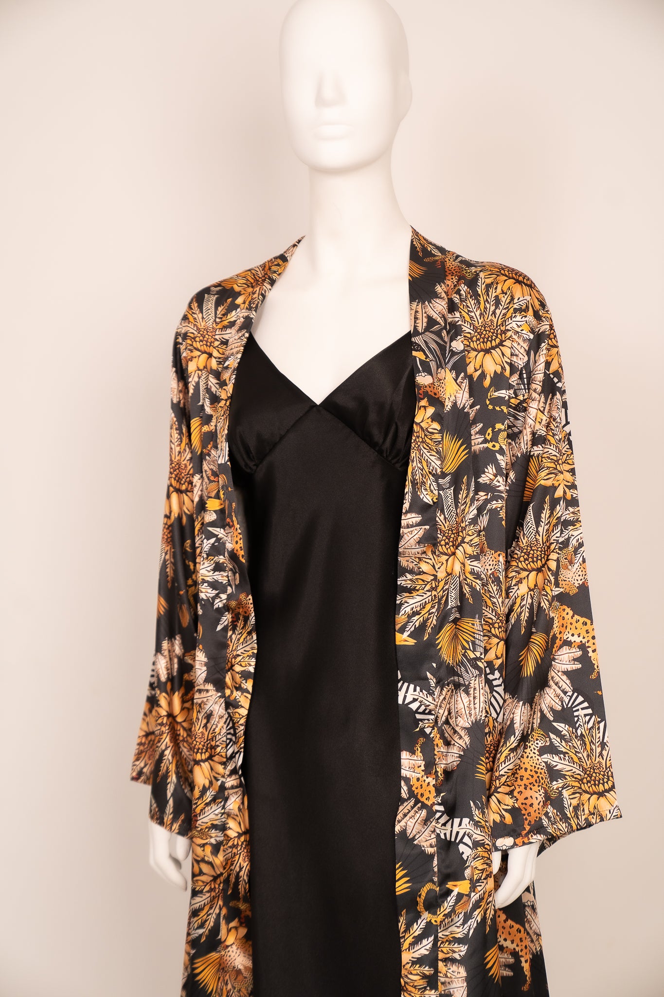 Robe Satin Flower 8332