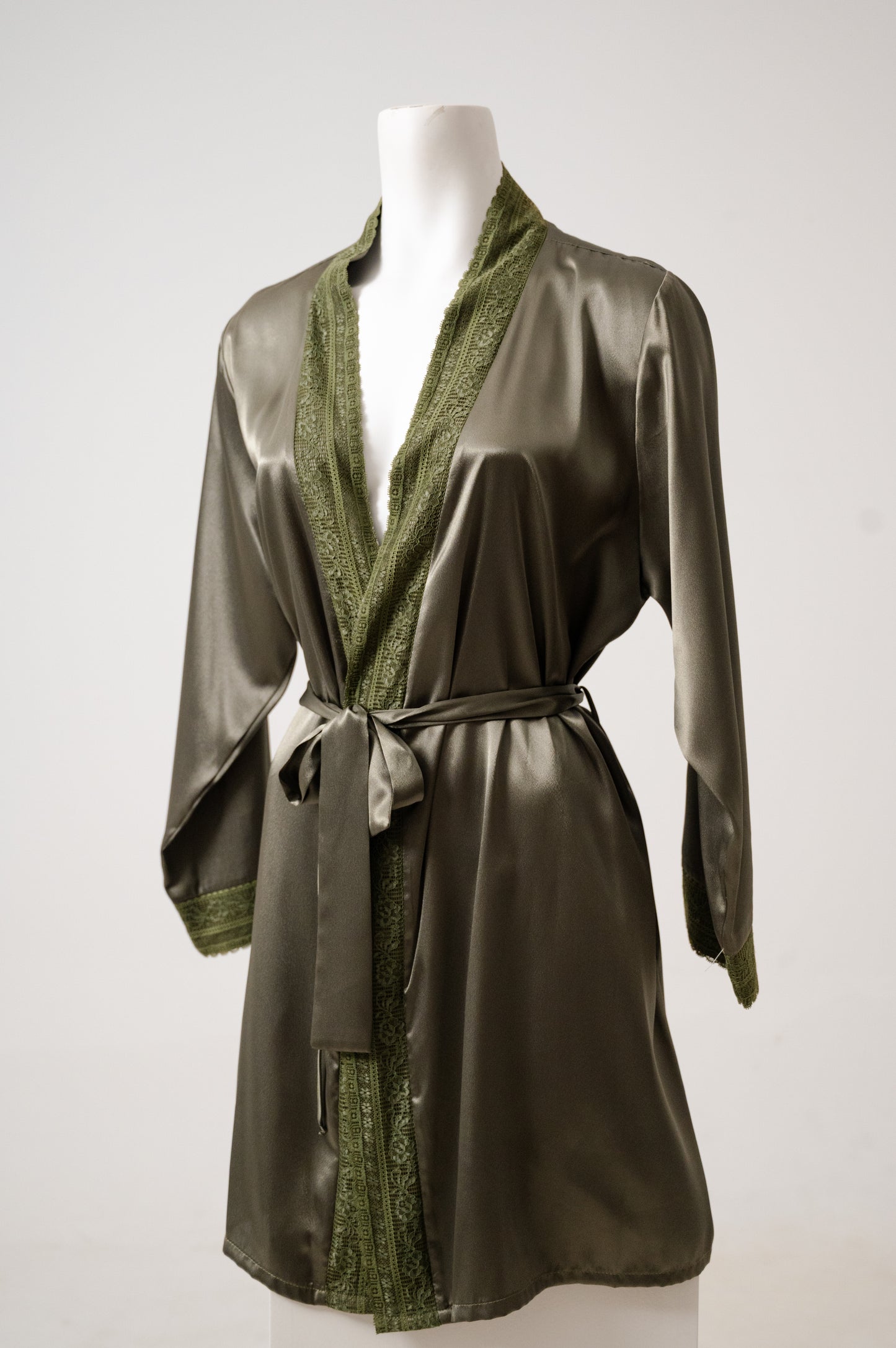 Short Robe Satin 632