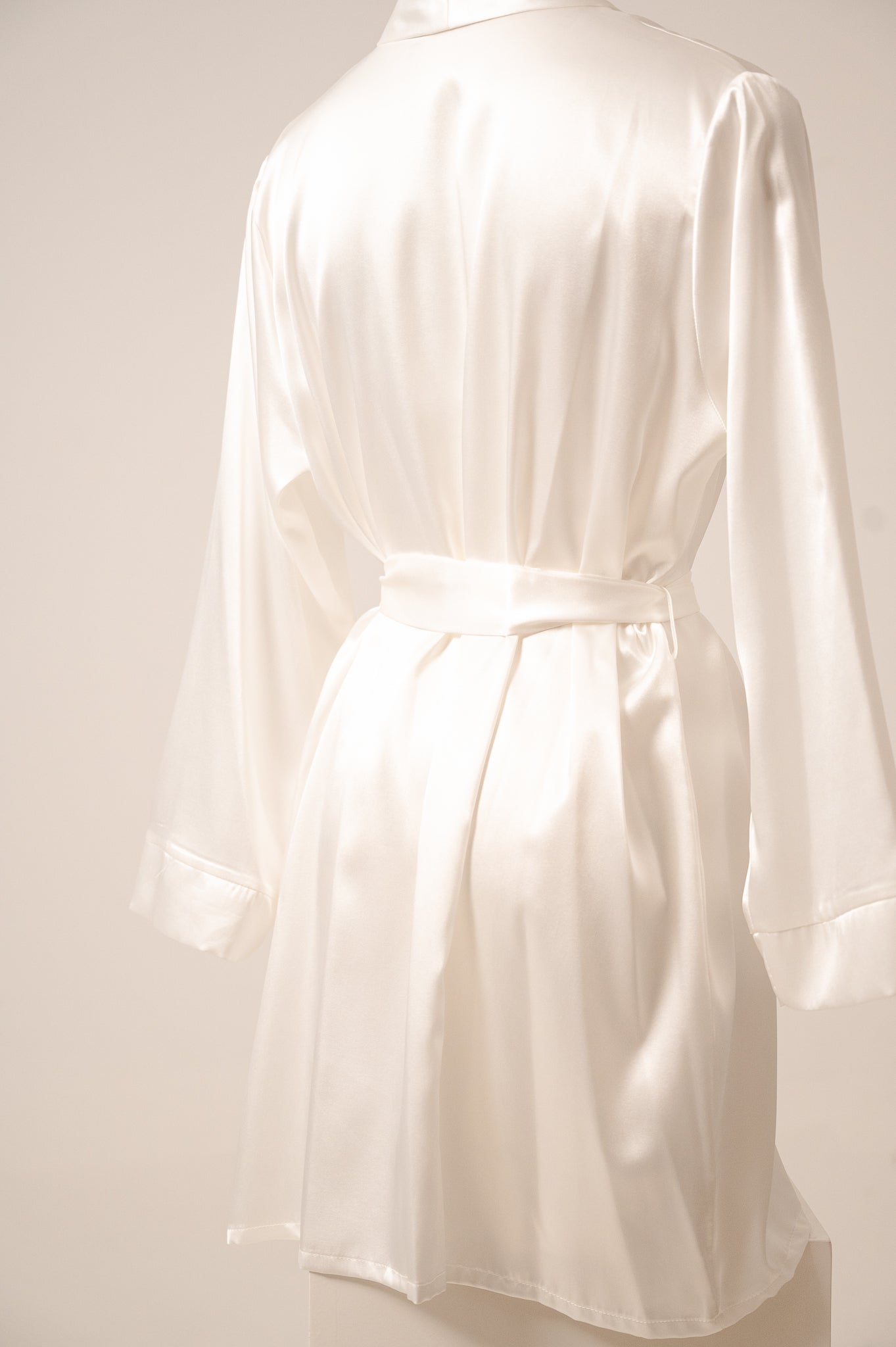 Robe Satin 631