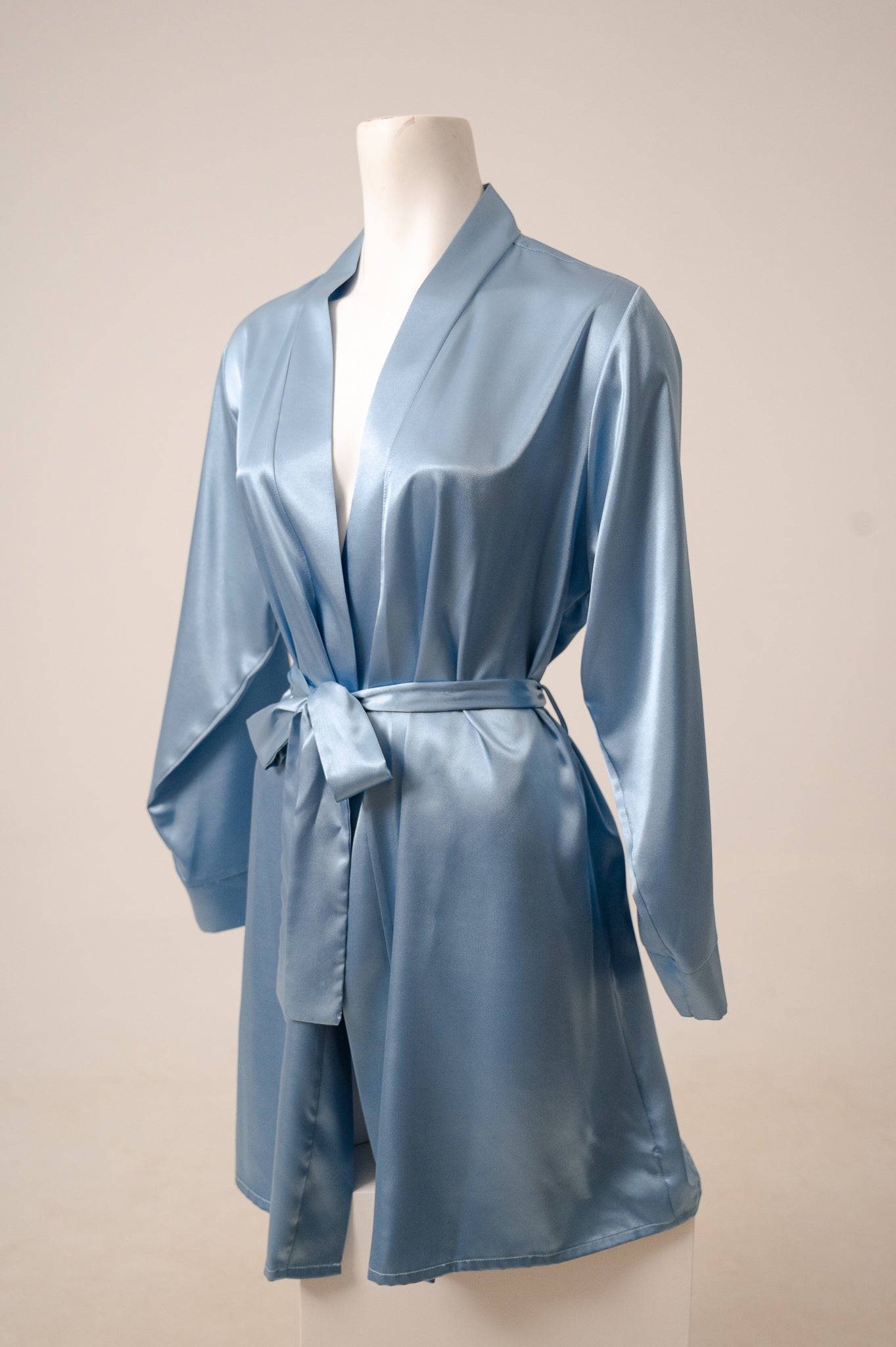 Robe Satin 631