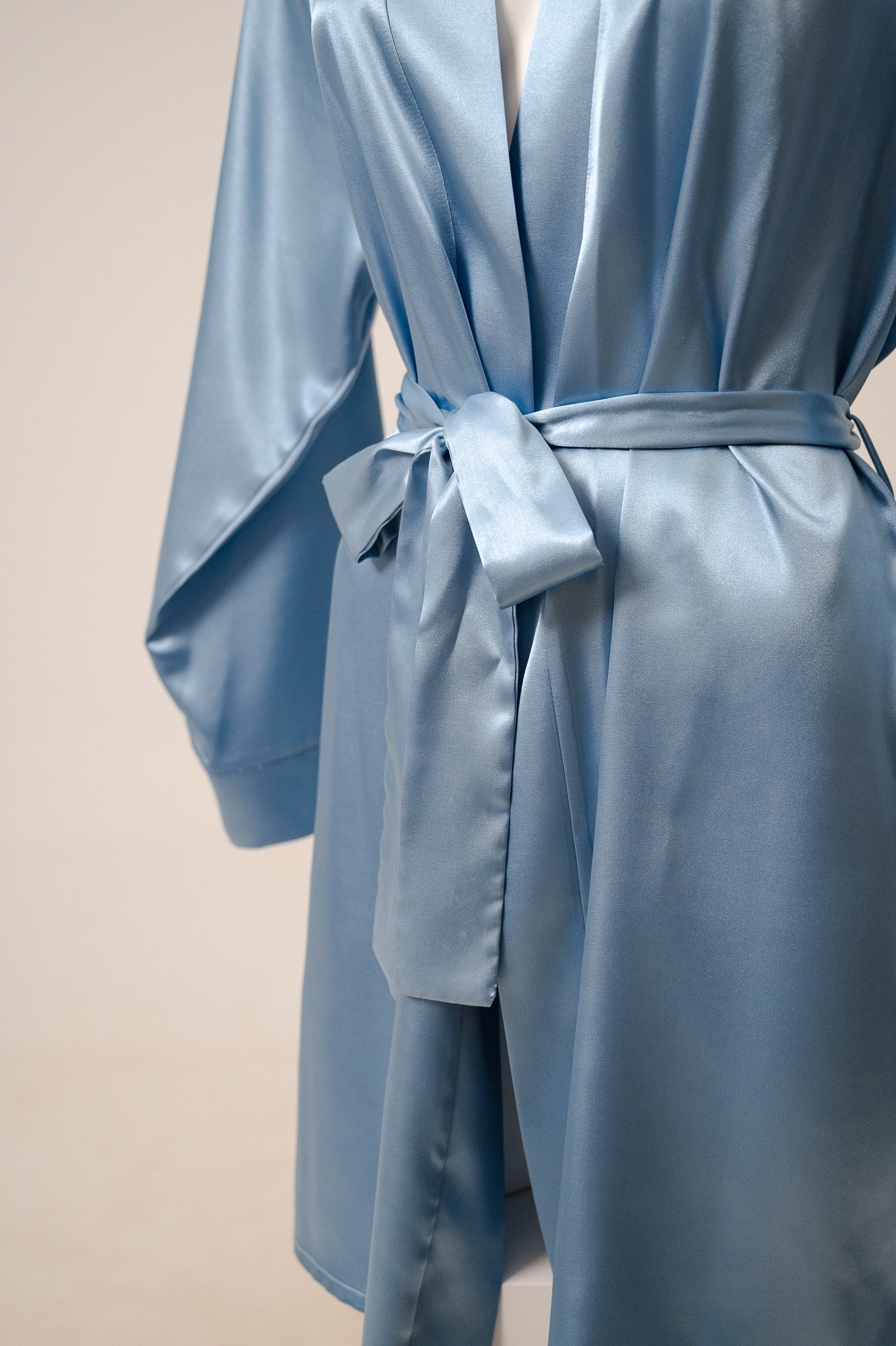 Robe Satin 631