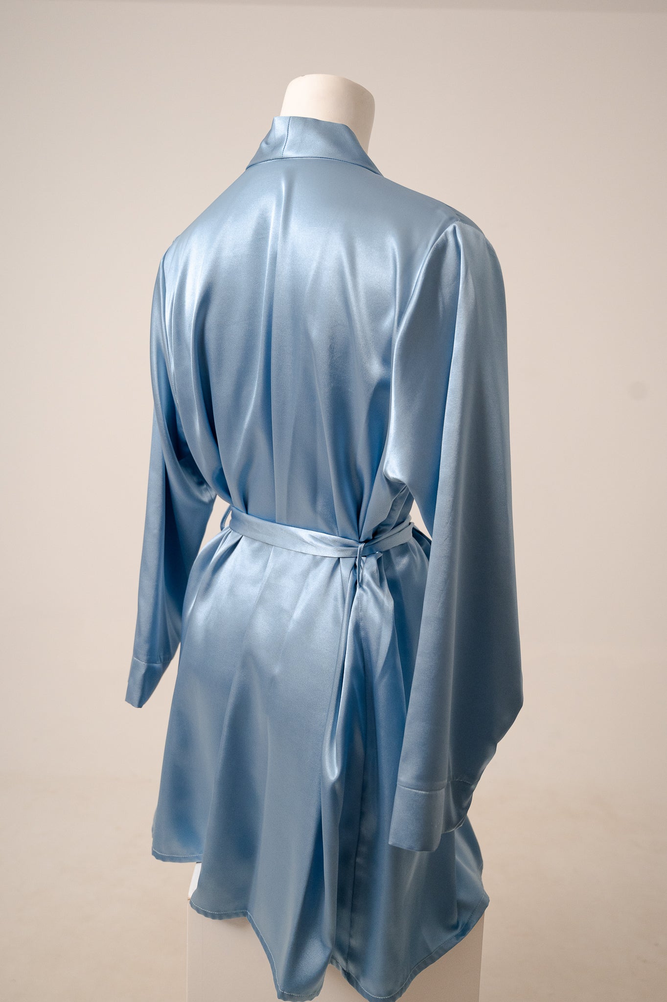 Robe Satin 631