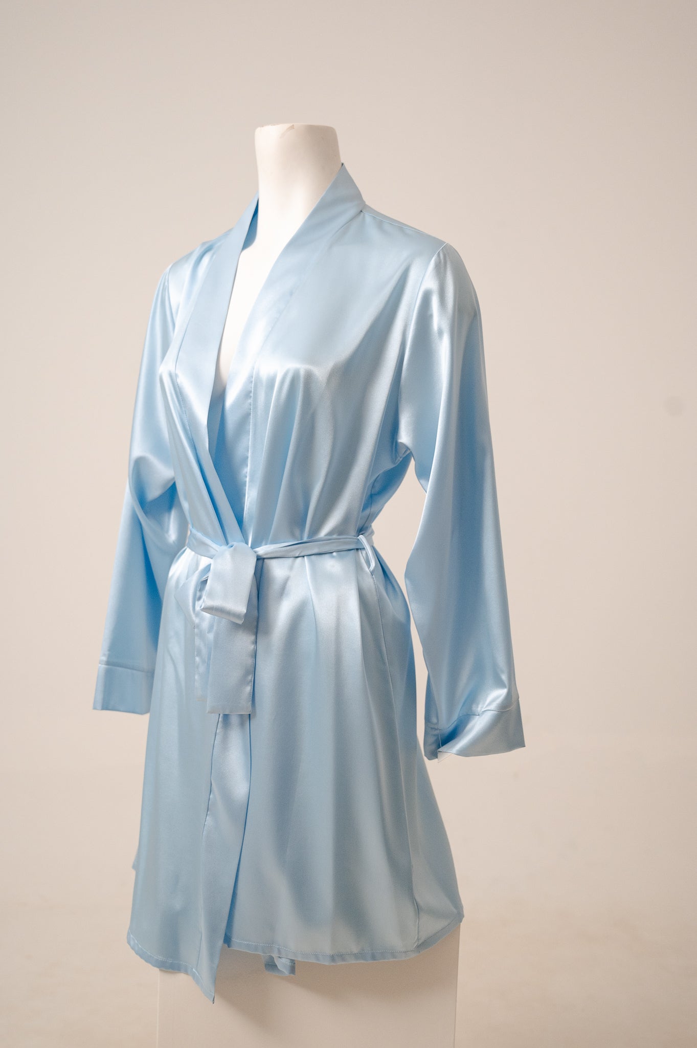 Robe Satin 631
