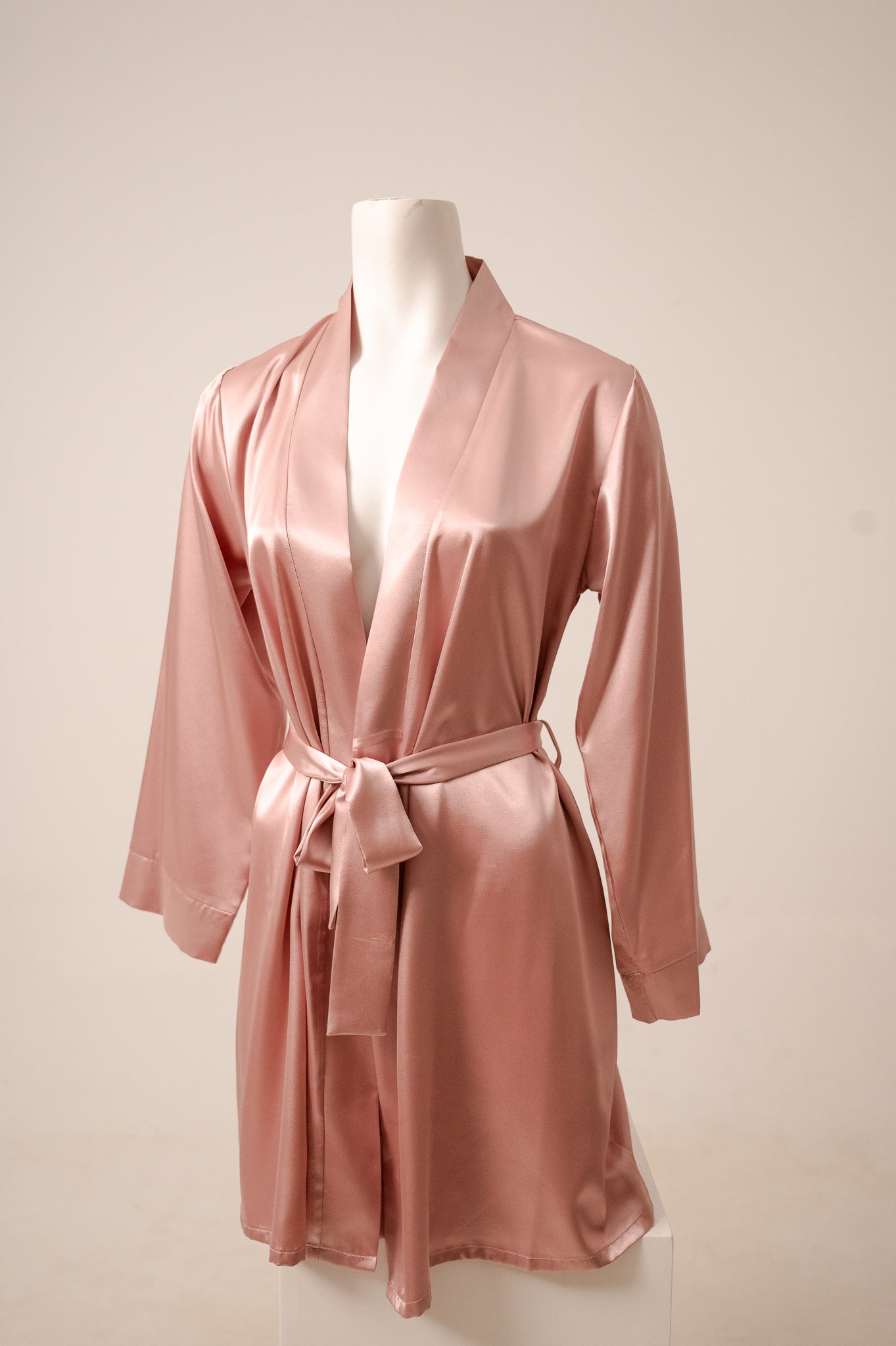 Robe Satin 631