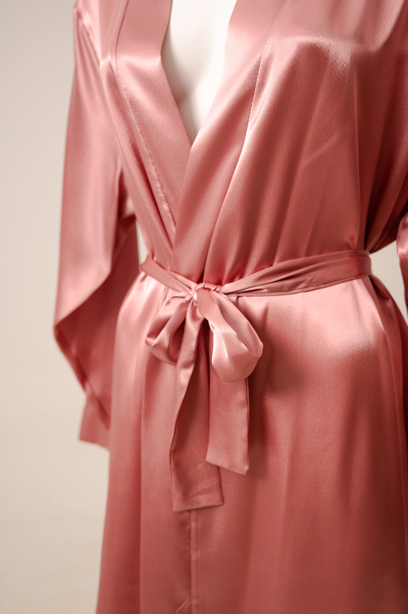 Robe Satin 631
