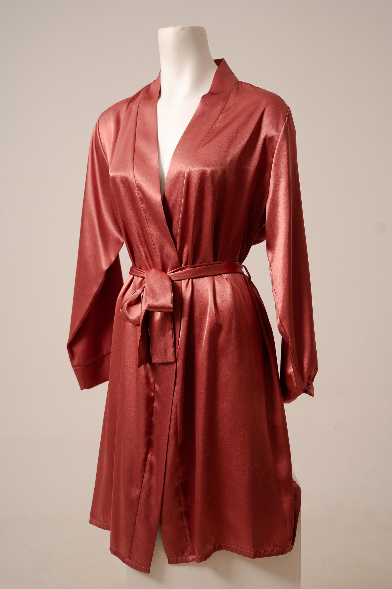 Robe Satin 631