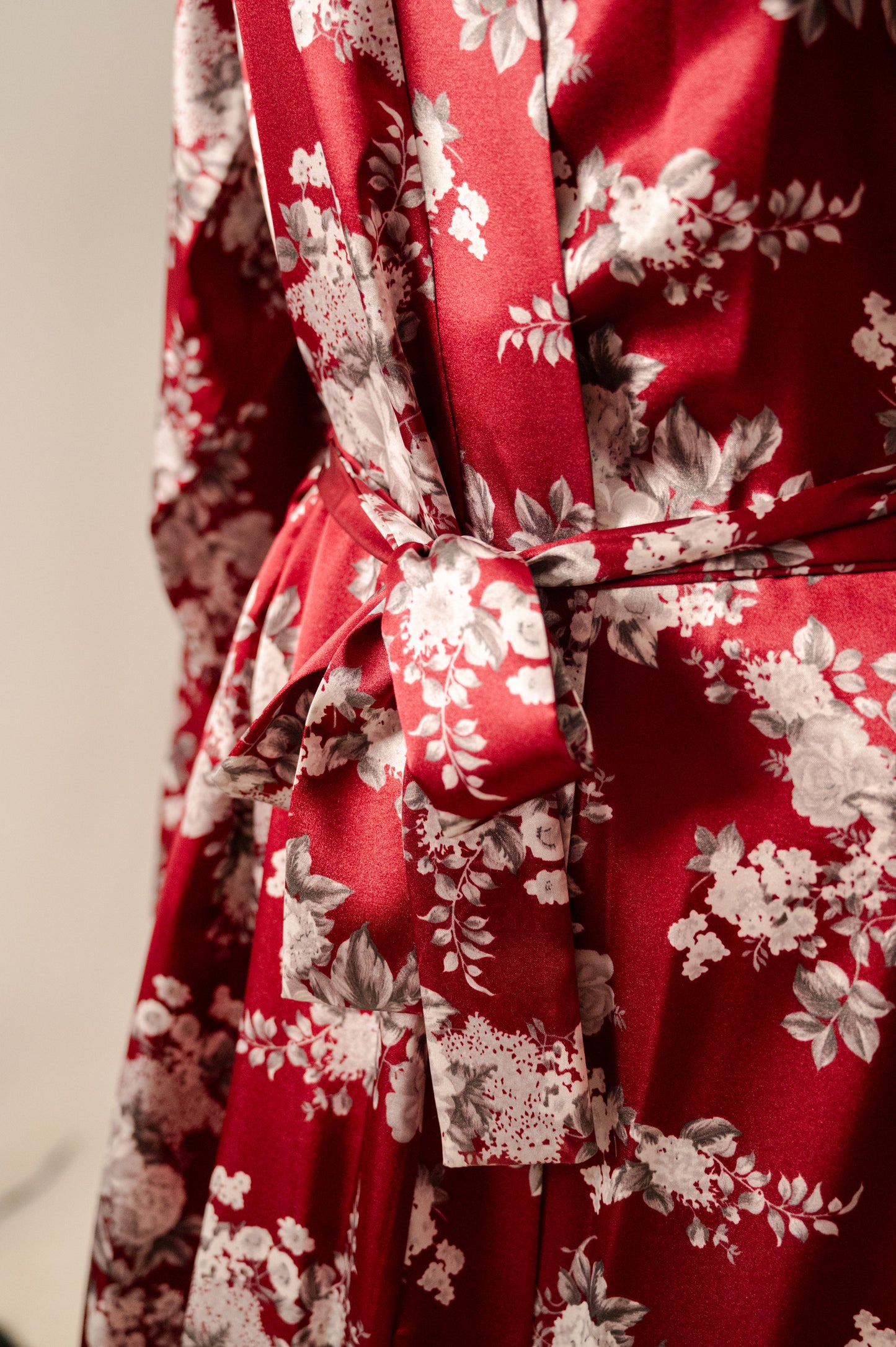 Short Satin Robe 7031