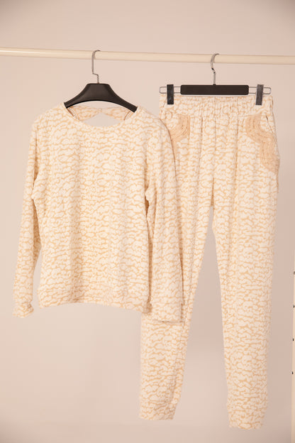 Round shirt velvet pajama 16703