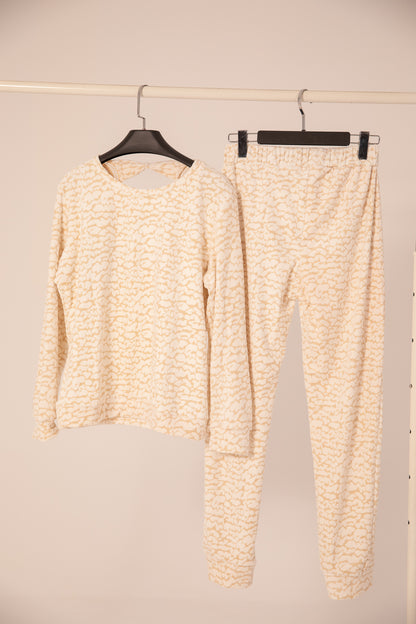 Round shirt velvet pajama 16703