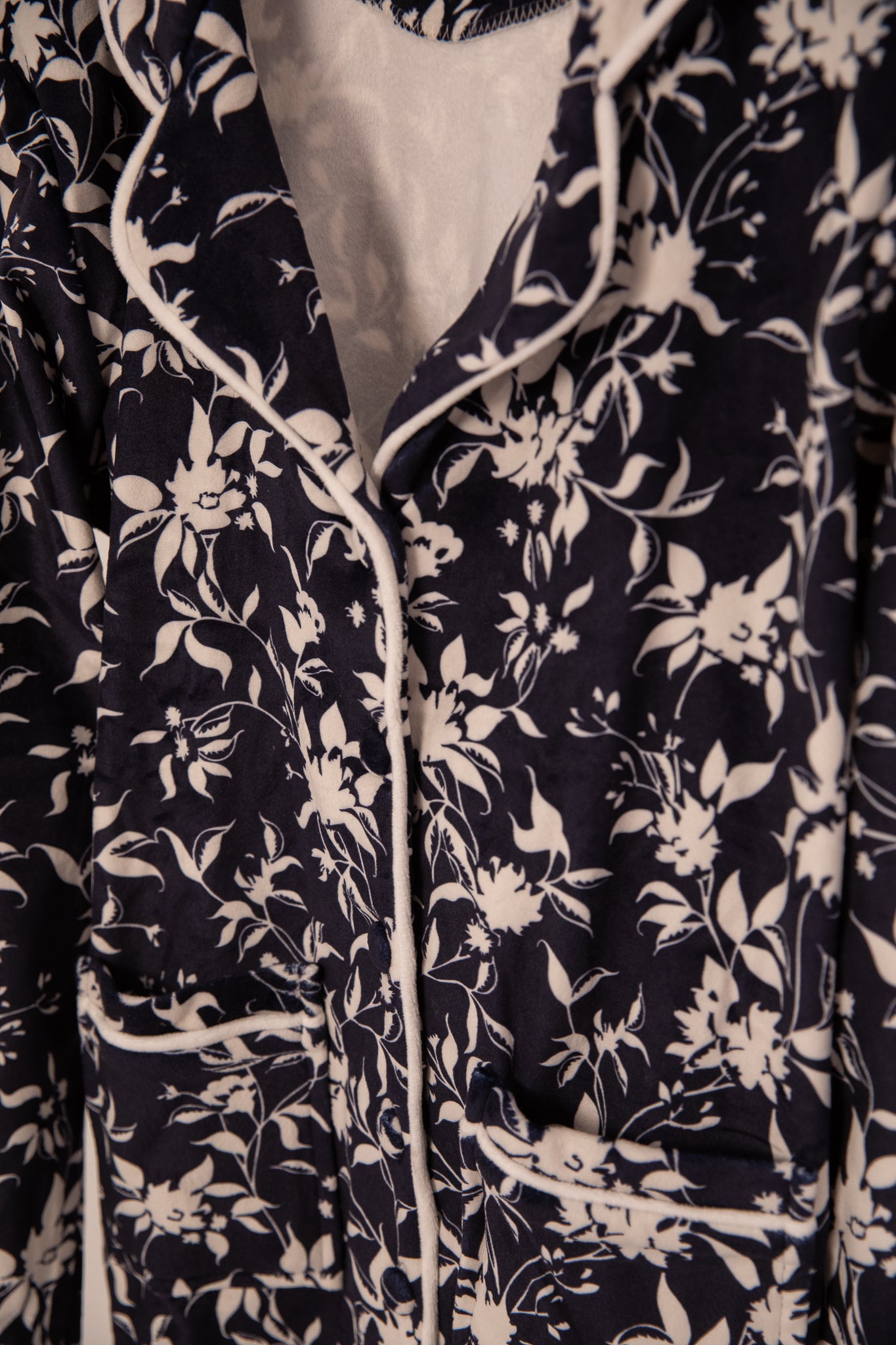 Pajama Velvet Buttons 9025