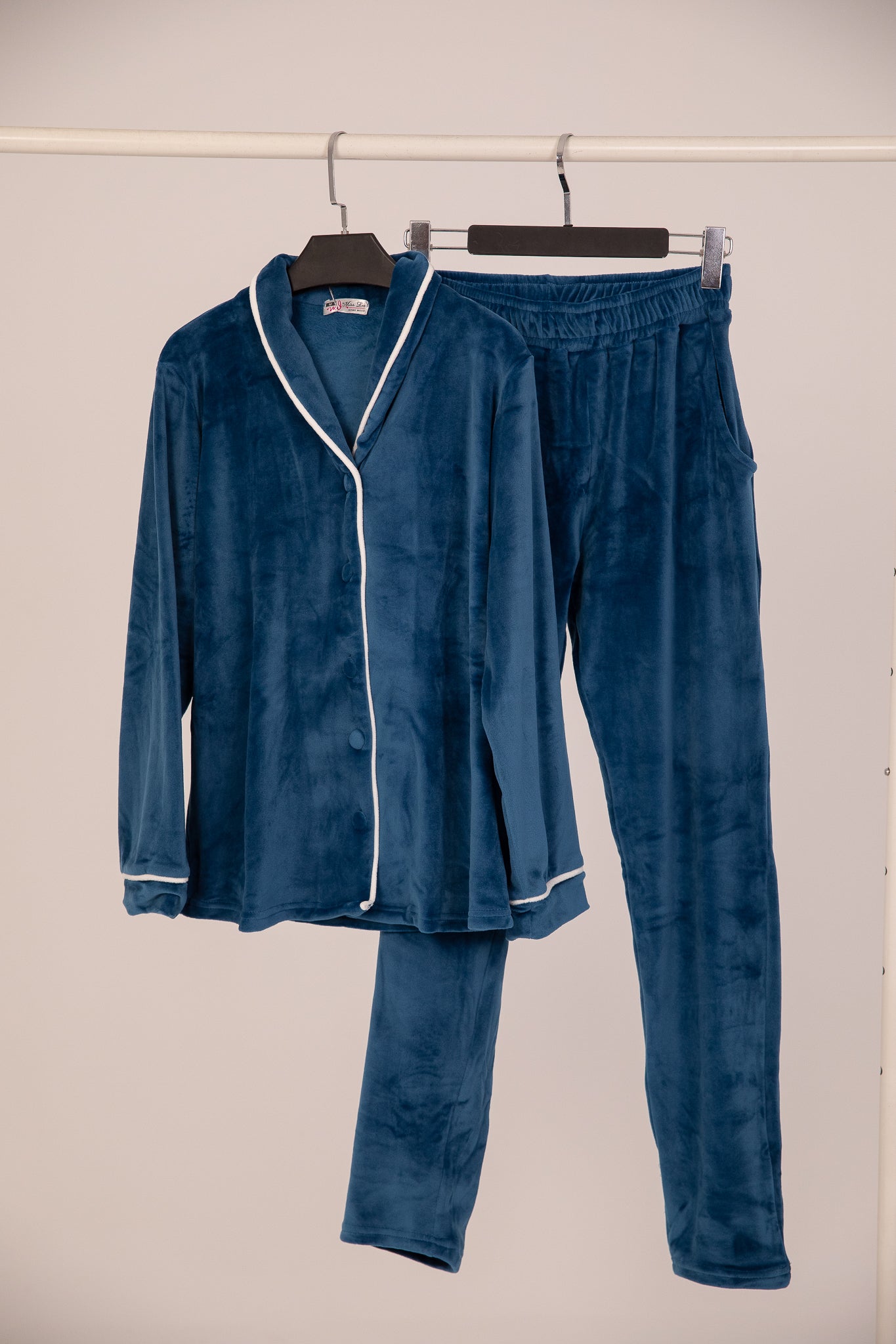 Pajama Velvet Buttons 9082