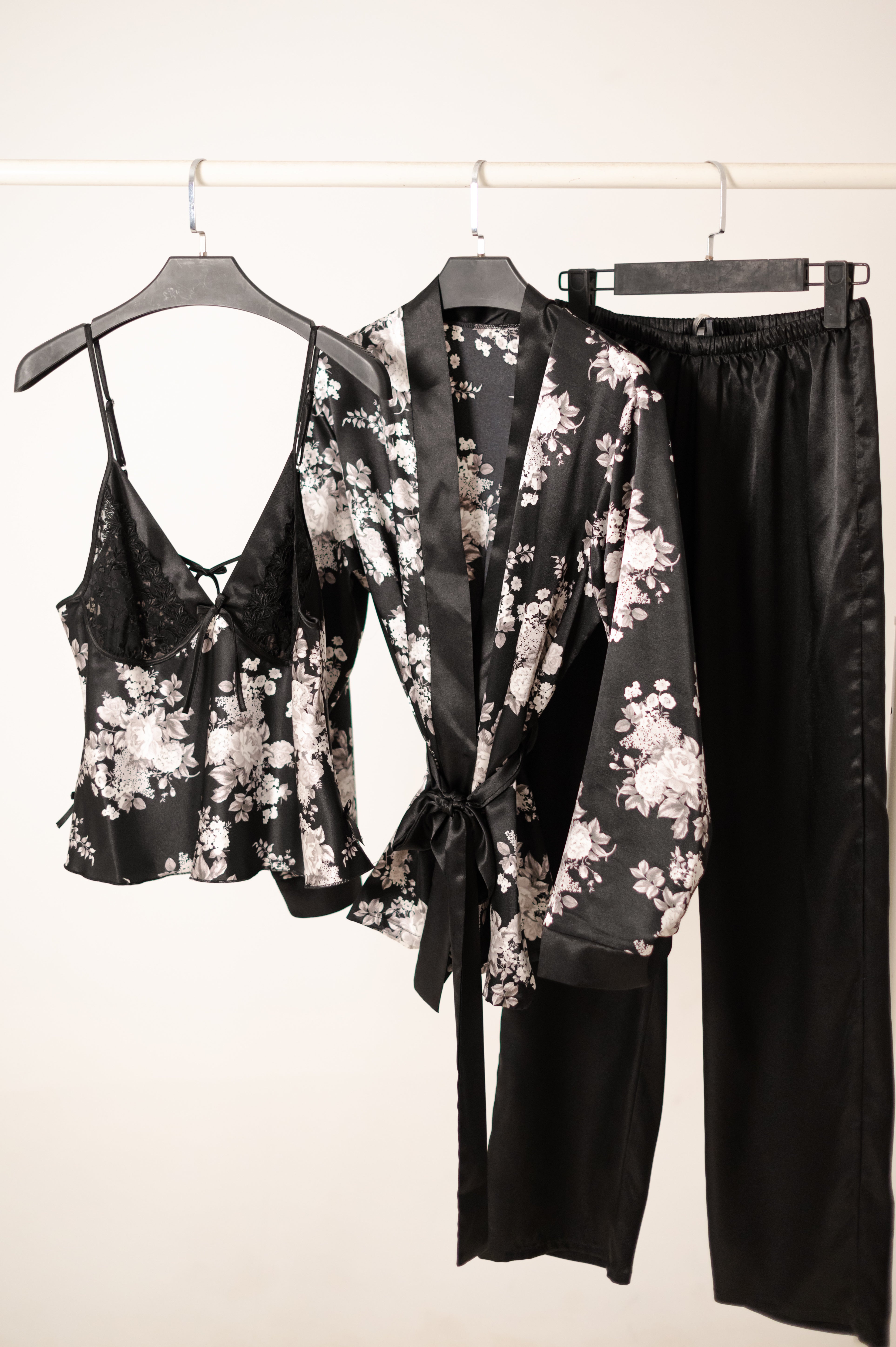 Satin Pajama Loral 3699