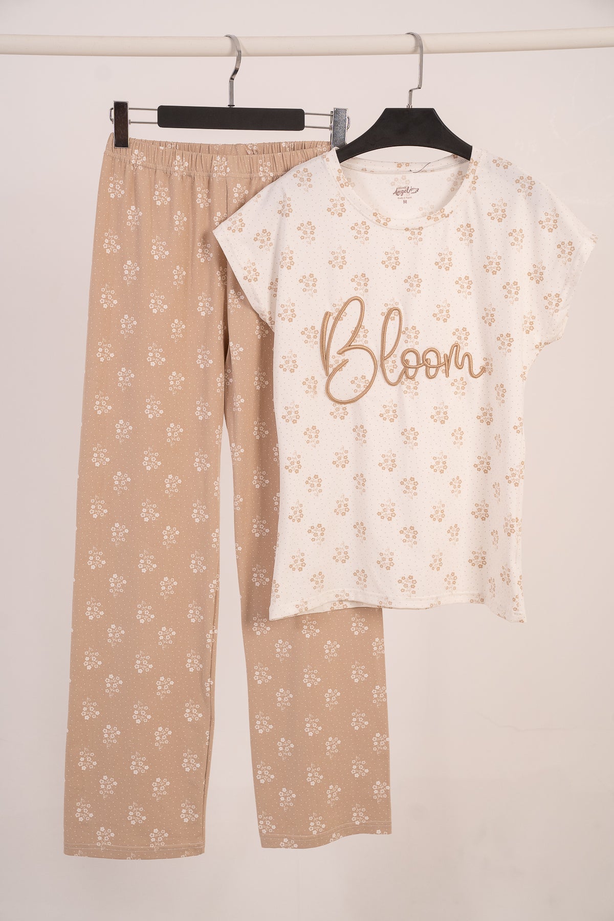 Pajama Bloom 657