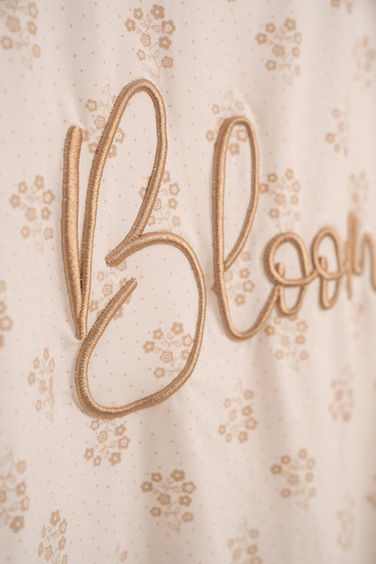 Pajama Bloom 657