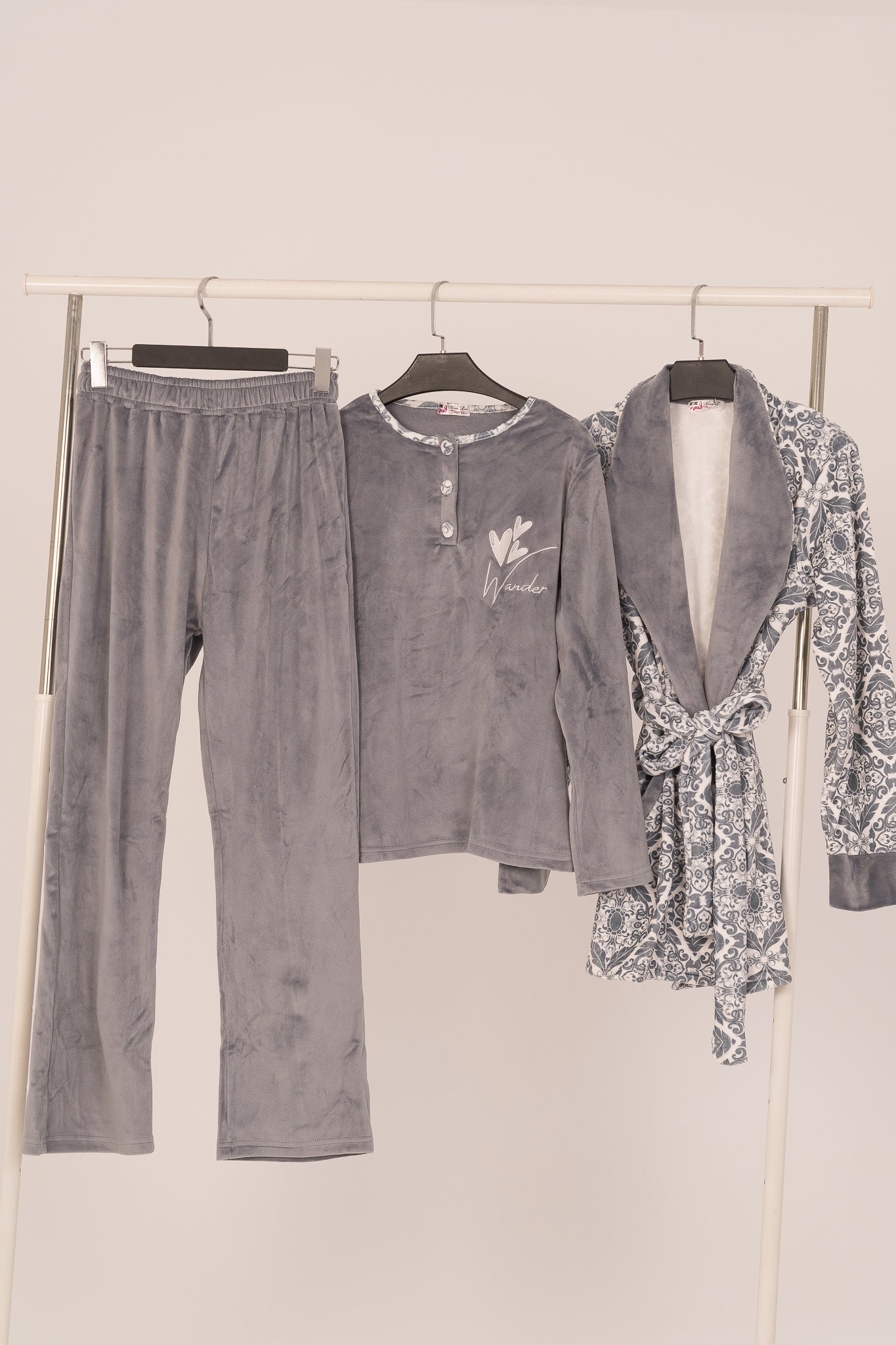 Pajama Velvet 3 Pc 9176