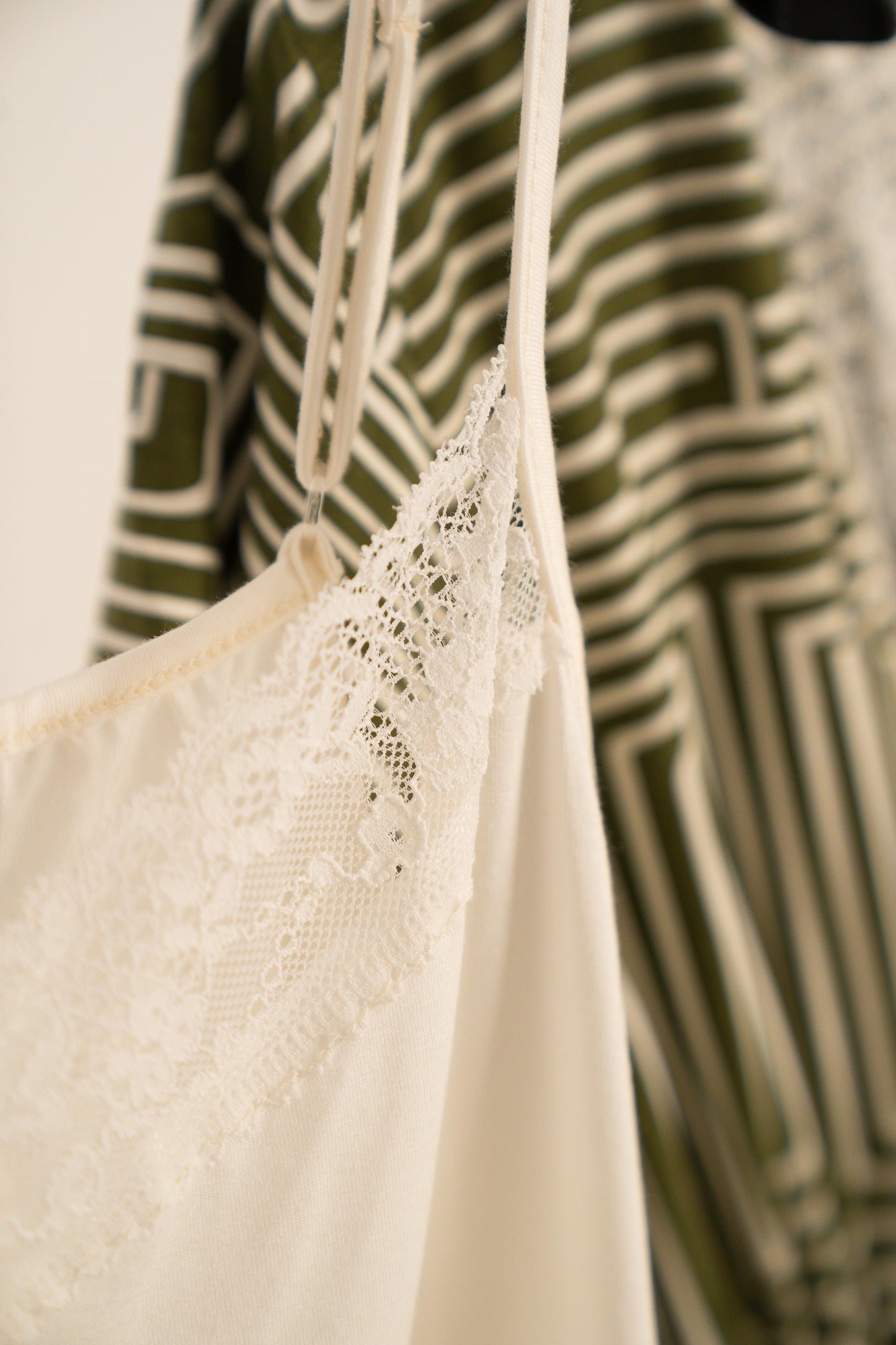 PAJAMA SHIRT & ROBE 8092
