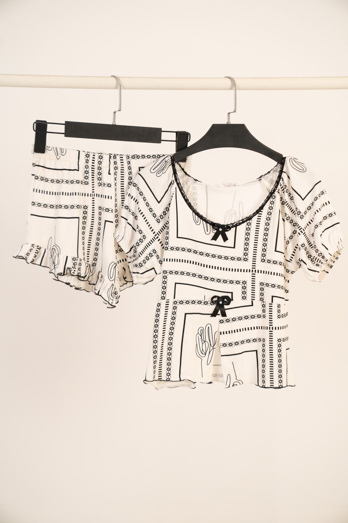 Pajama Crop-Top & Short's  7799