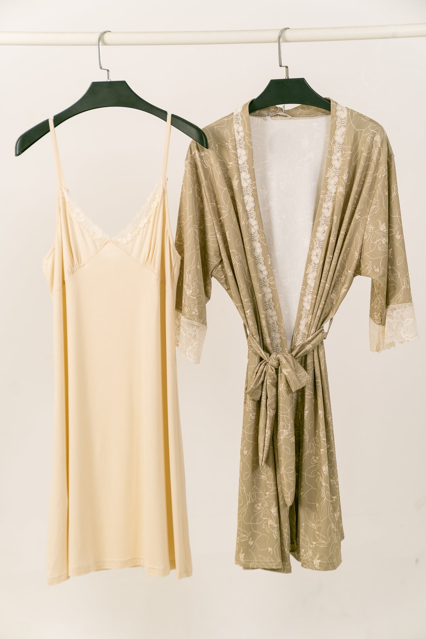 Robe Set Pattern 7870