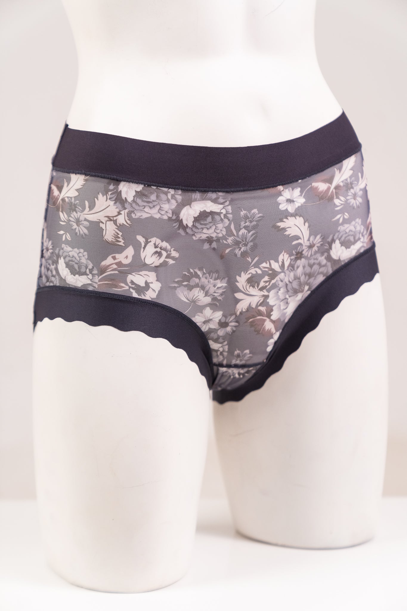 Assorted Full Briefs Flowers Pattern