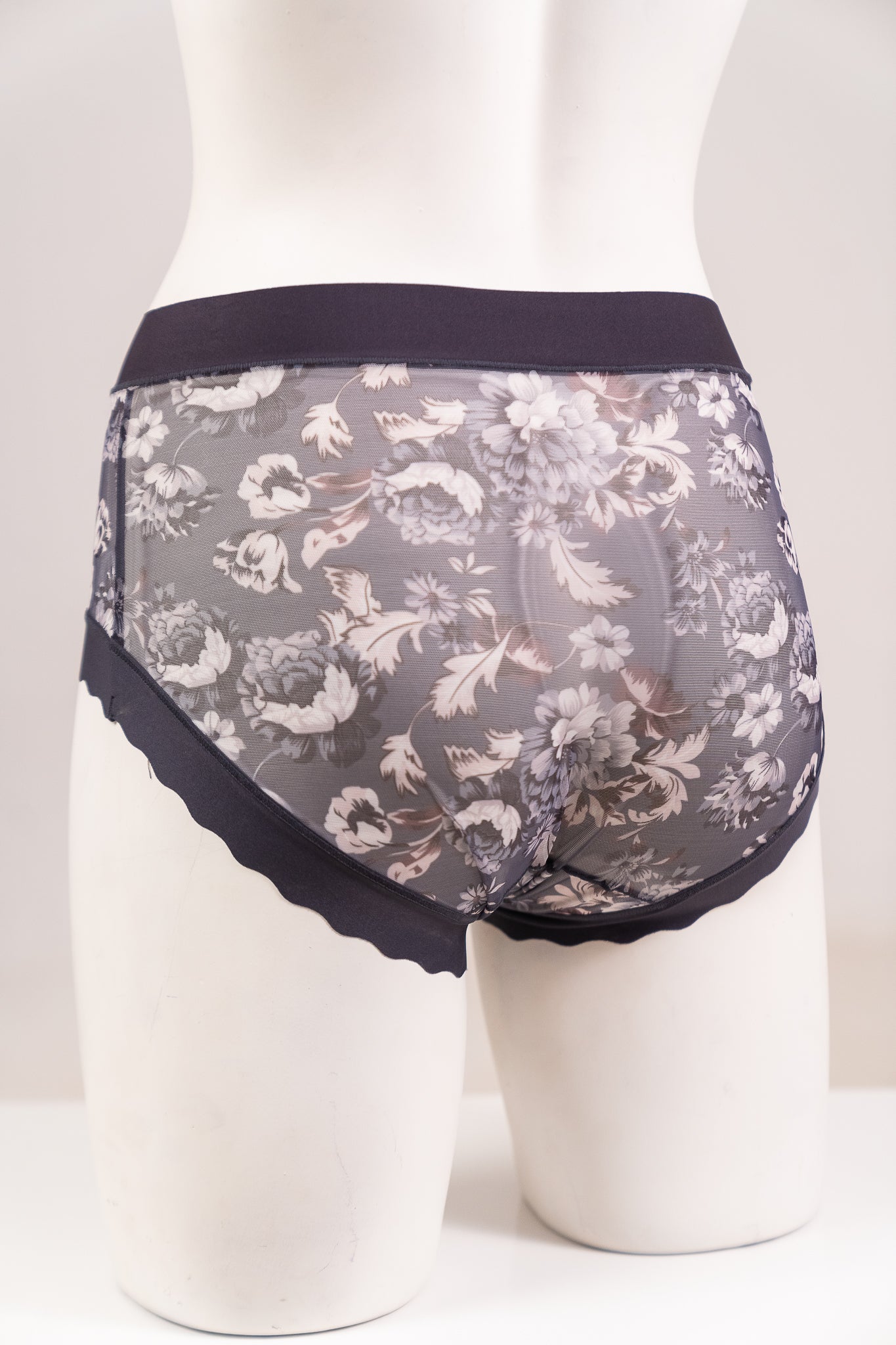 Assorted Full Briefs Flowers Pattern