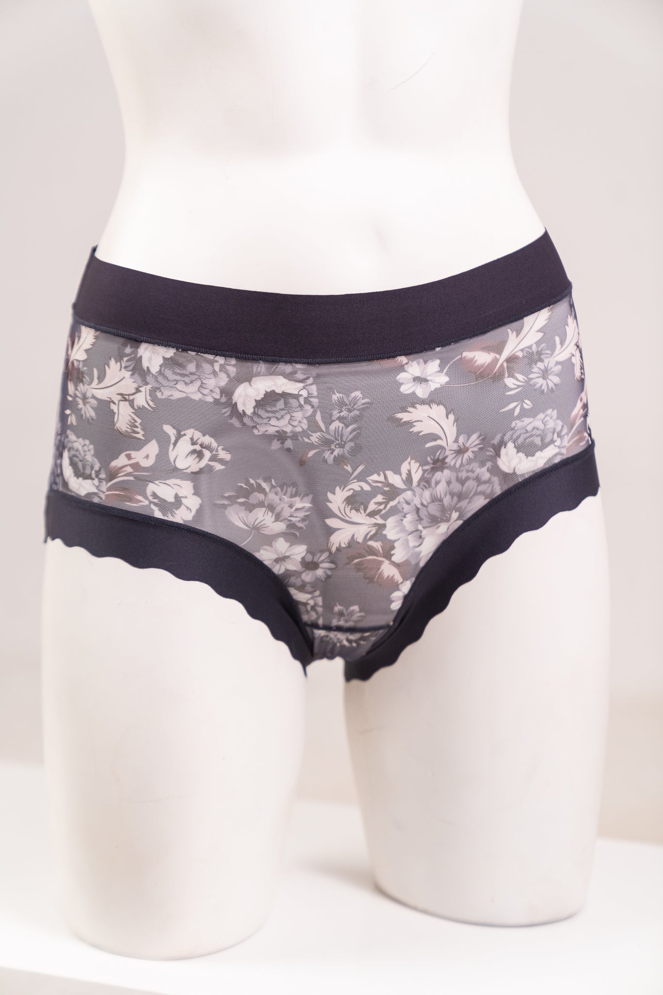 Assorted Full Briefs Flowers Pattern