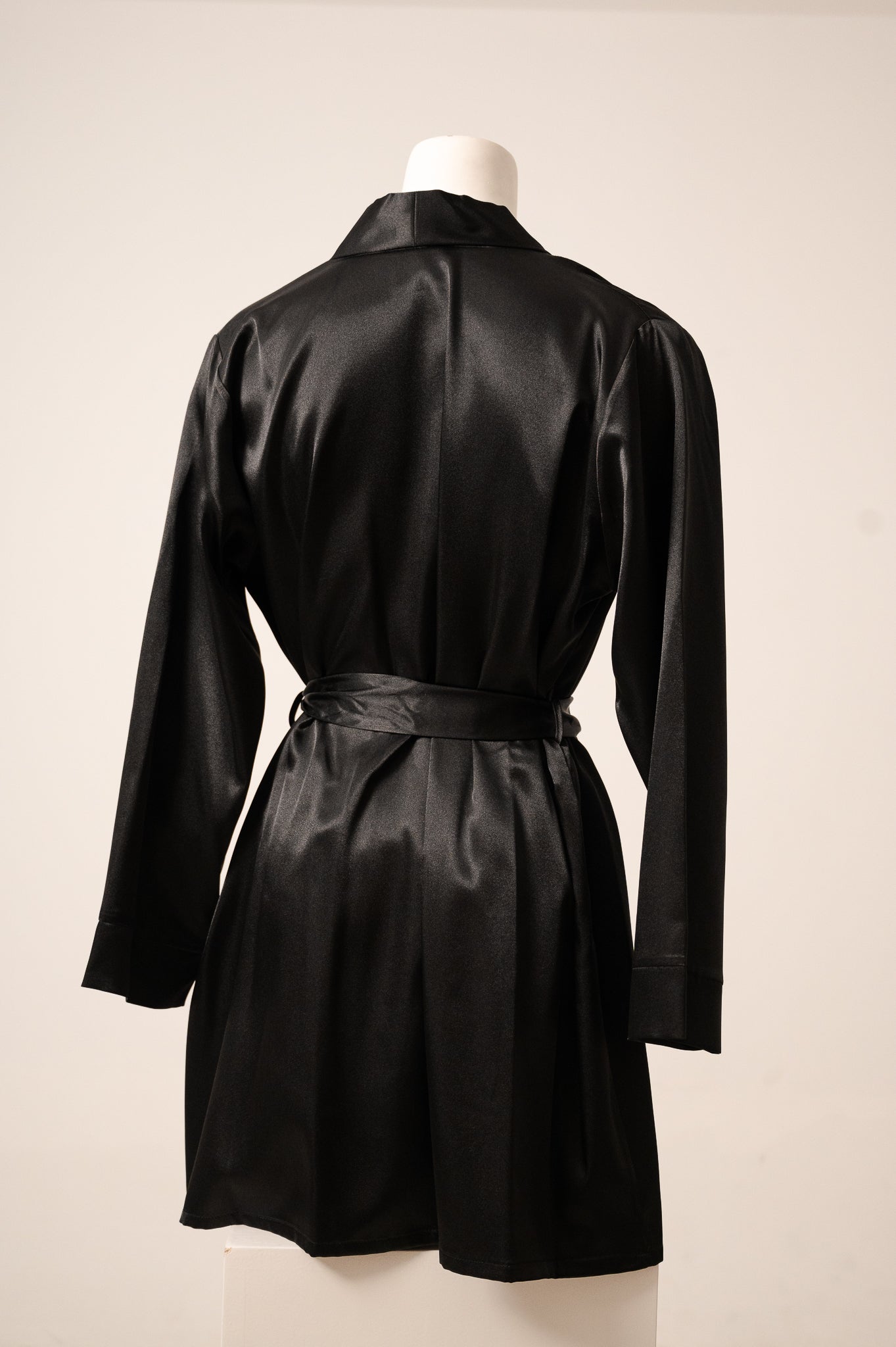 Robe Satin 631