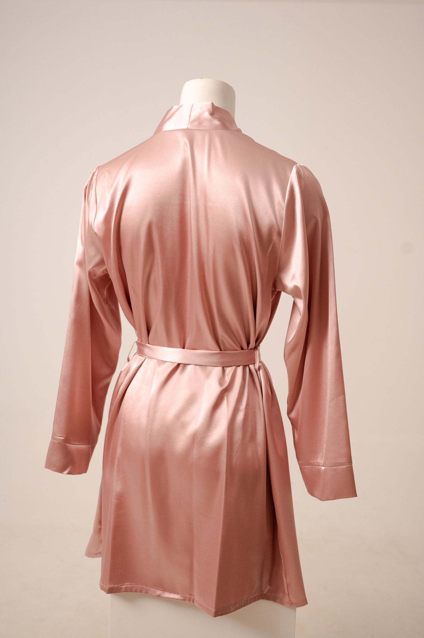 Robe Satin 631