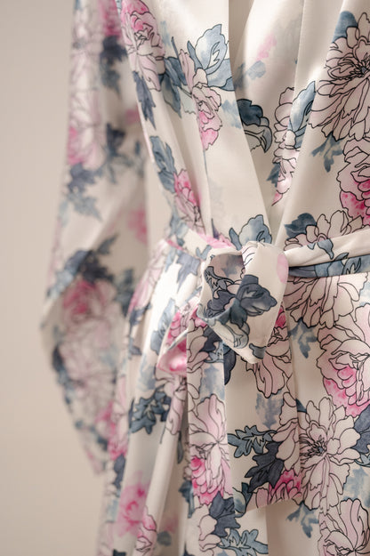 Short Satin Robe w7031