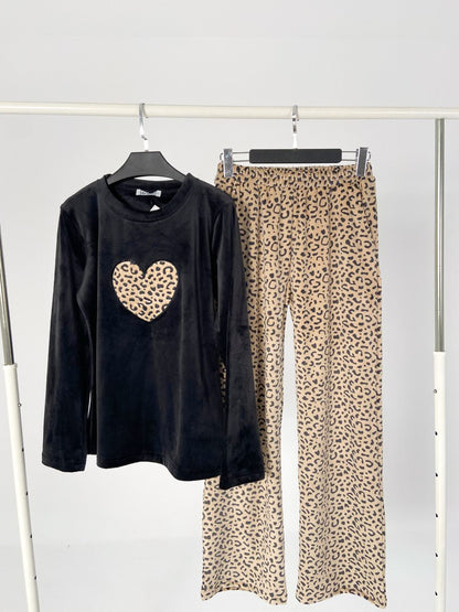 Tiger Velvet Pajama 106