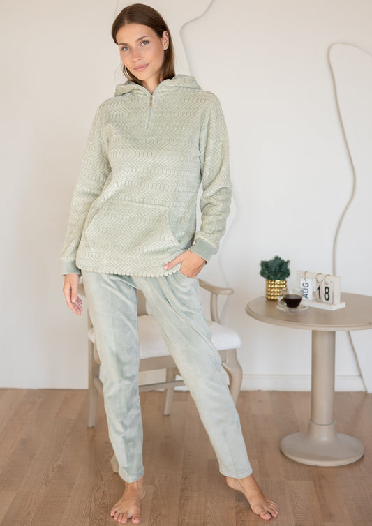 Half zepper velvet pajama 9050